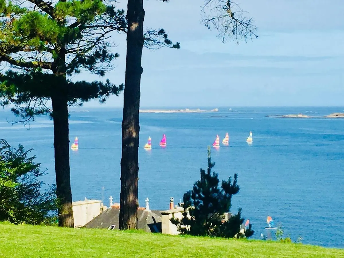 Вилла Baie Des Anges Vue Exceptionnelle Pieds Dans L'Eau Лендеда